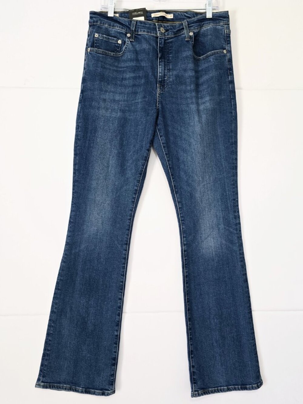 Levi's 725 High Rise Bootcut Jeans 32 Medium Wash Premium NWT